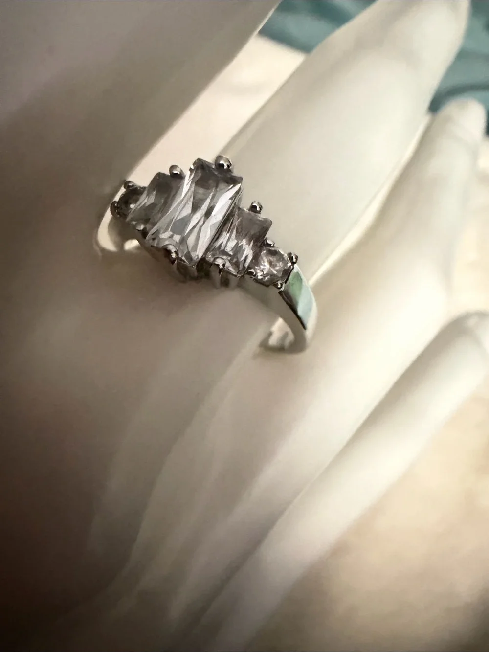 Classic Silver Clear Stone Three-Stone Ring - White